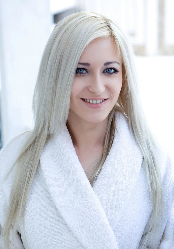 Анна, 70